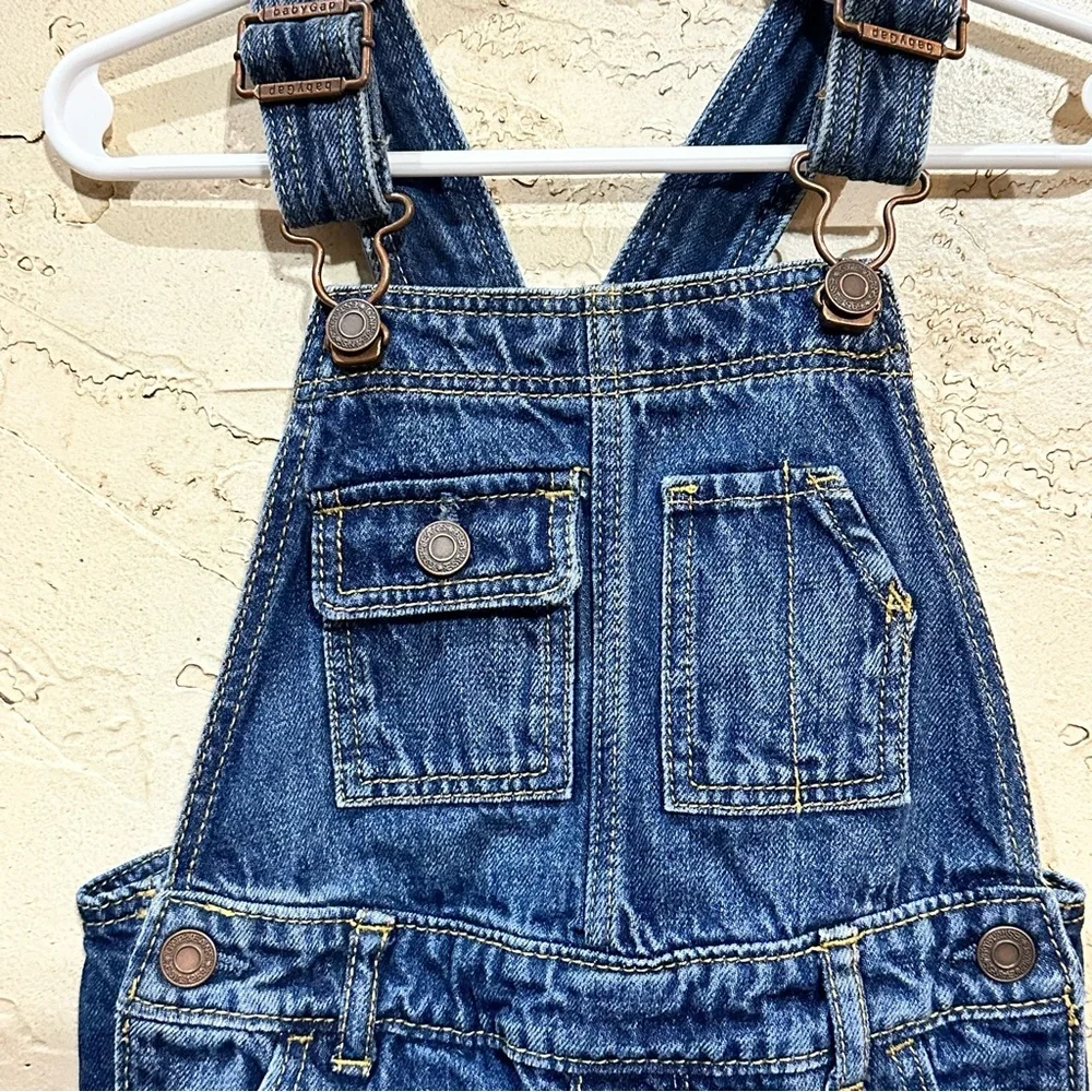 GAP baby girls